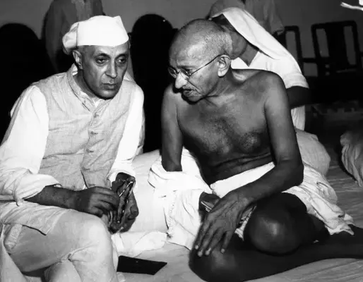 The Liberators: Lincoln's War vs. Gandhi's Peace